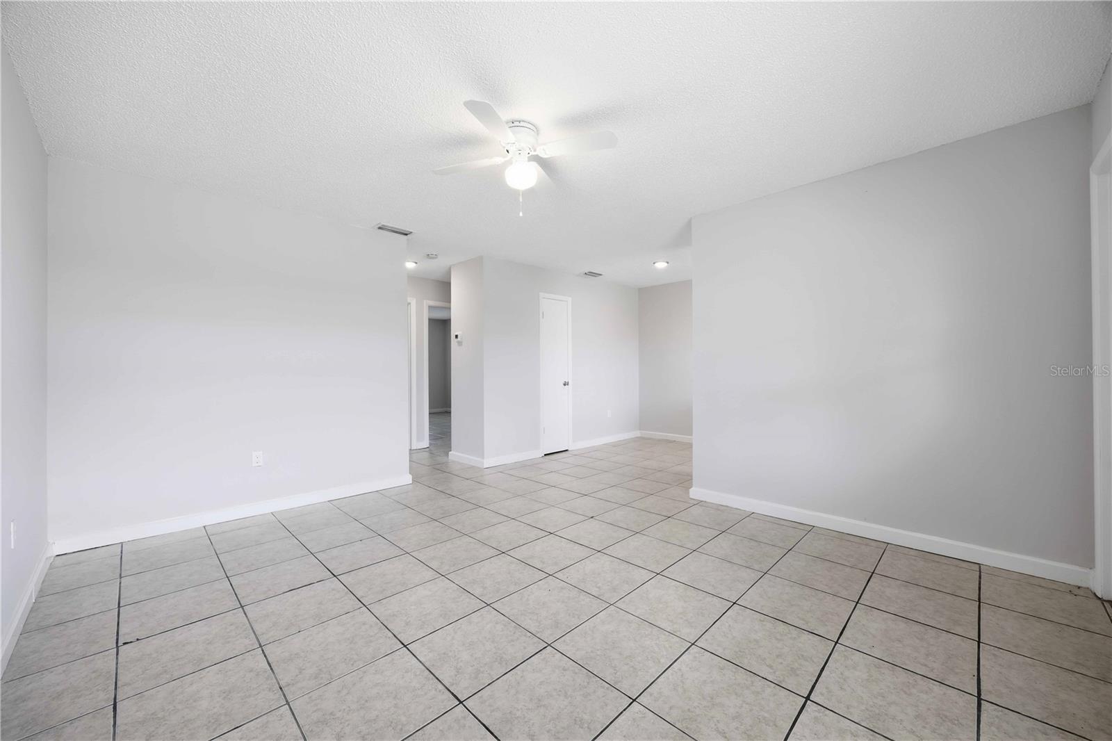 1118 MELODY LANE, SEBRING, FL — photo 5