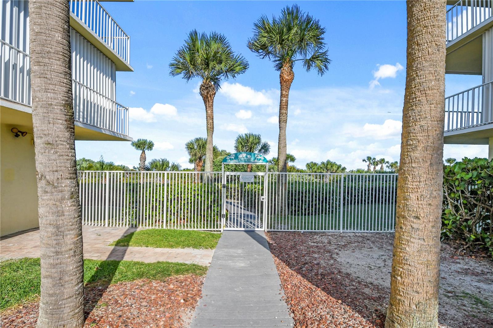 8700 RIDGEWOOD AVE #B204, CAPE CANAVERAL, FL — photo 3