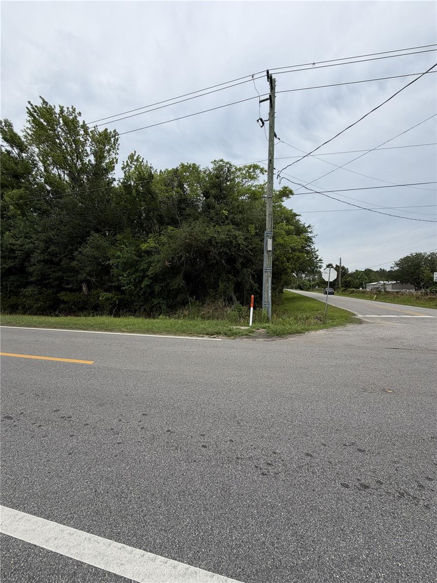 158 E CRACKER SWAMP RD, EAST PALATKA, FL — photo 7