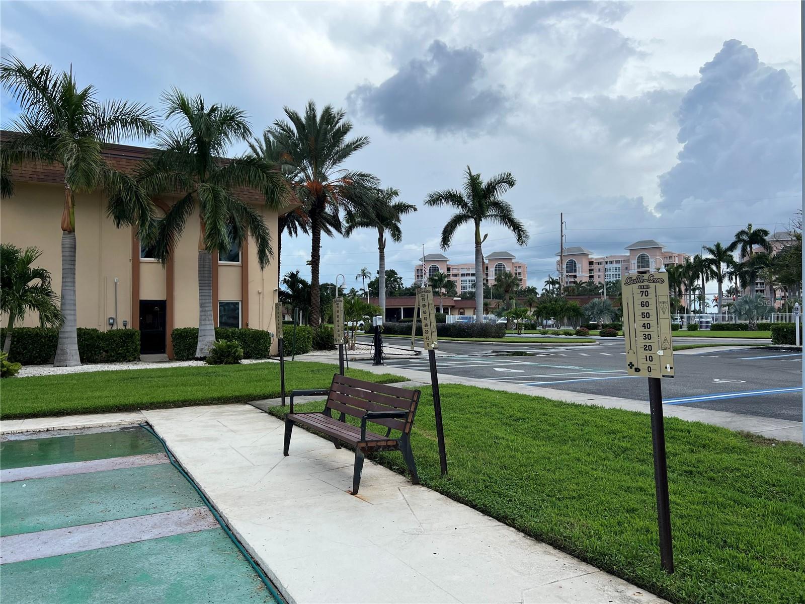 4900 BRITTANY DR S #305, ST PETERSBURG, FL — photo 5