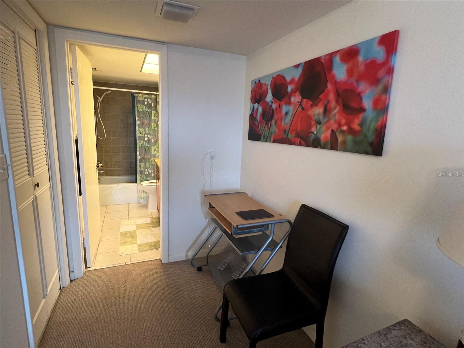 4900 BRITTANY DR S #305, ST PETERSBURG, FL — photo 25