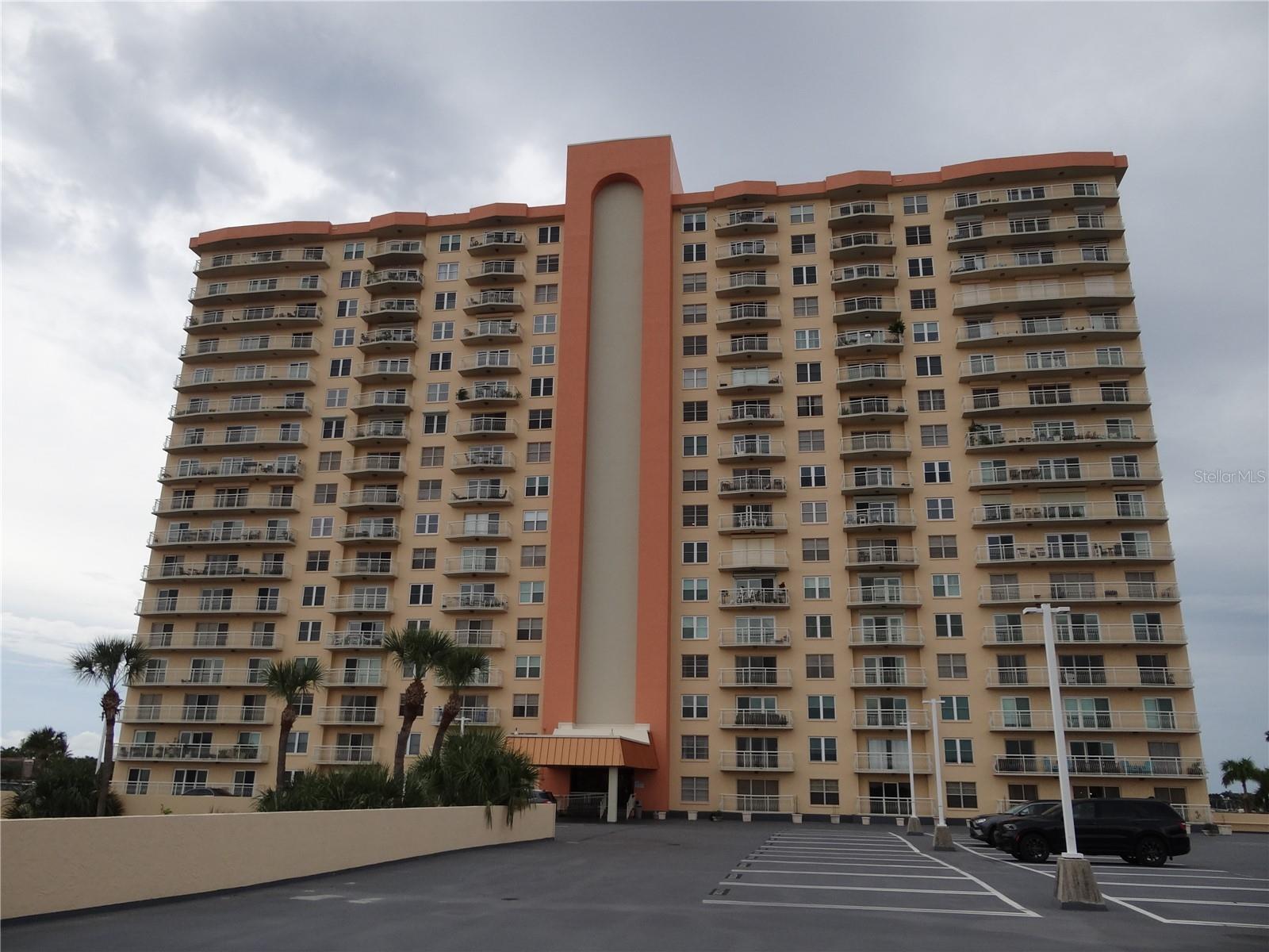 4900 BRITTANY DR S #305, ST PETERSBURG, FL — photo 28