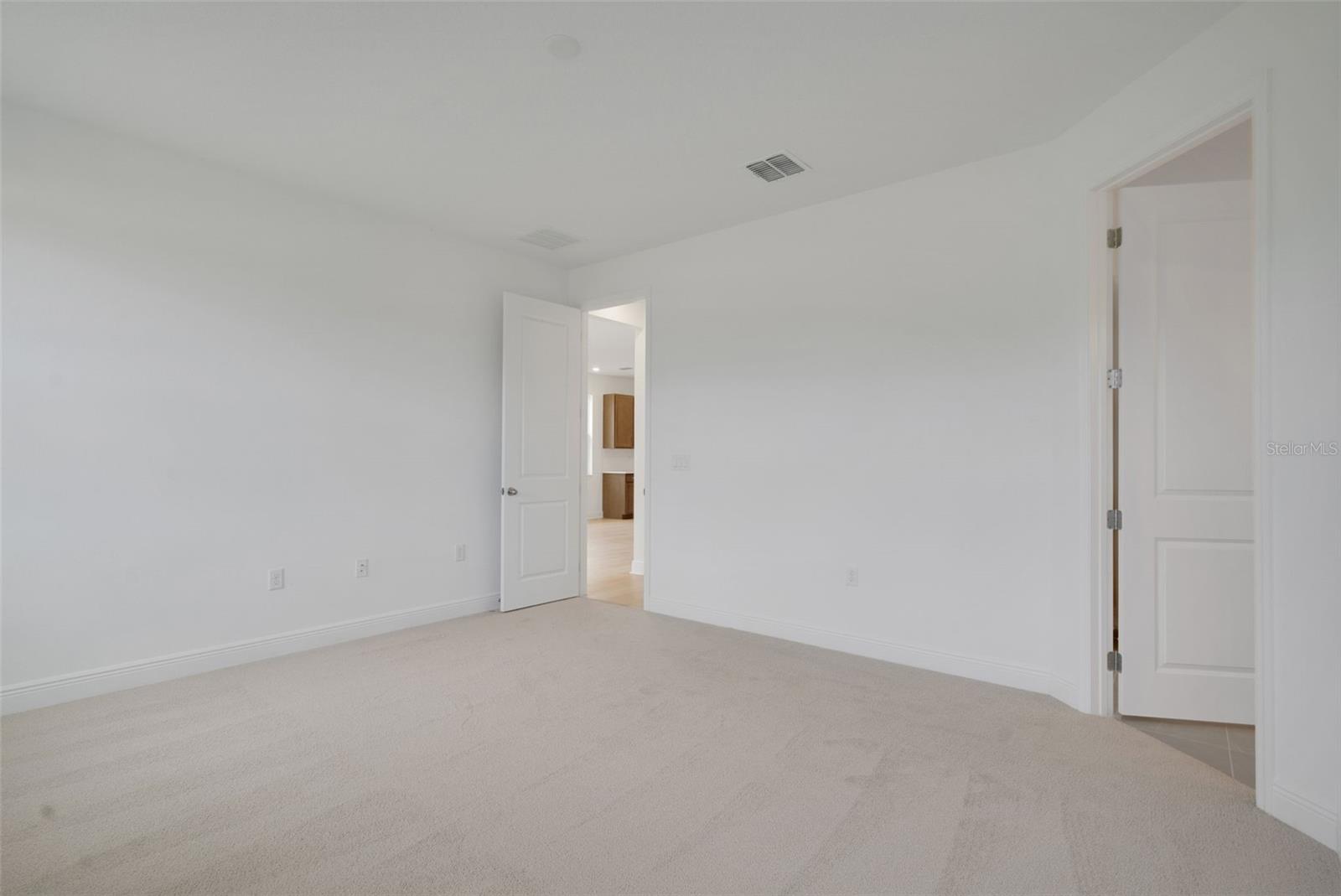 748 SUNSHOWER DR, LADY LAKE, FL — photo 45
