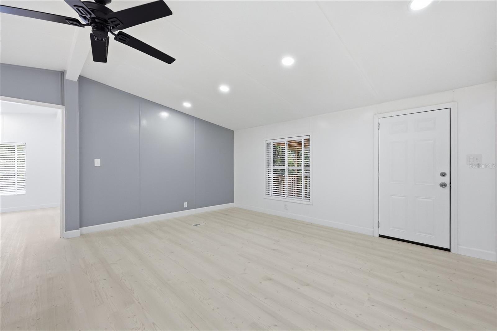 264 SW CENTRAL TER, FORT WHITE, FL — photo 12