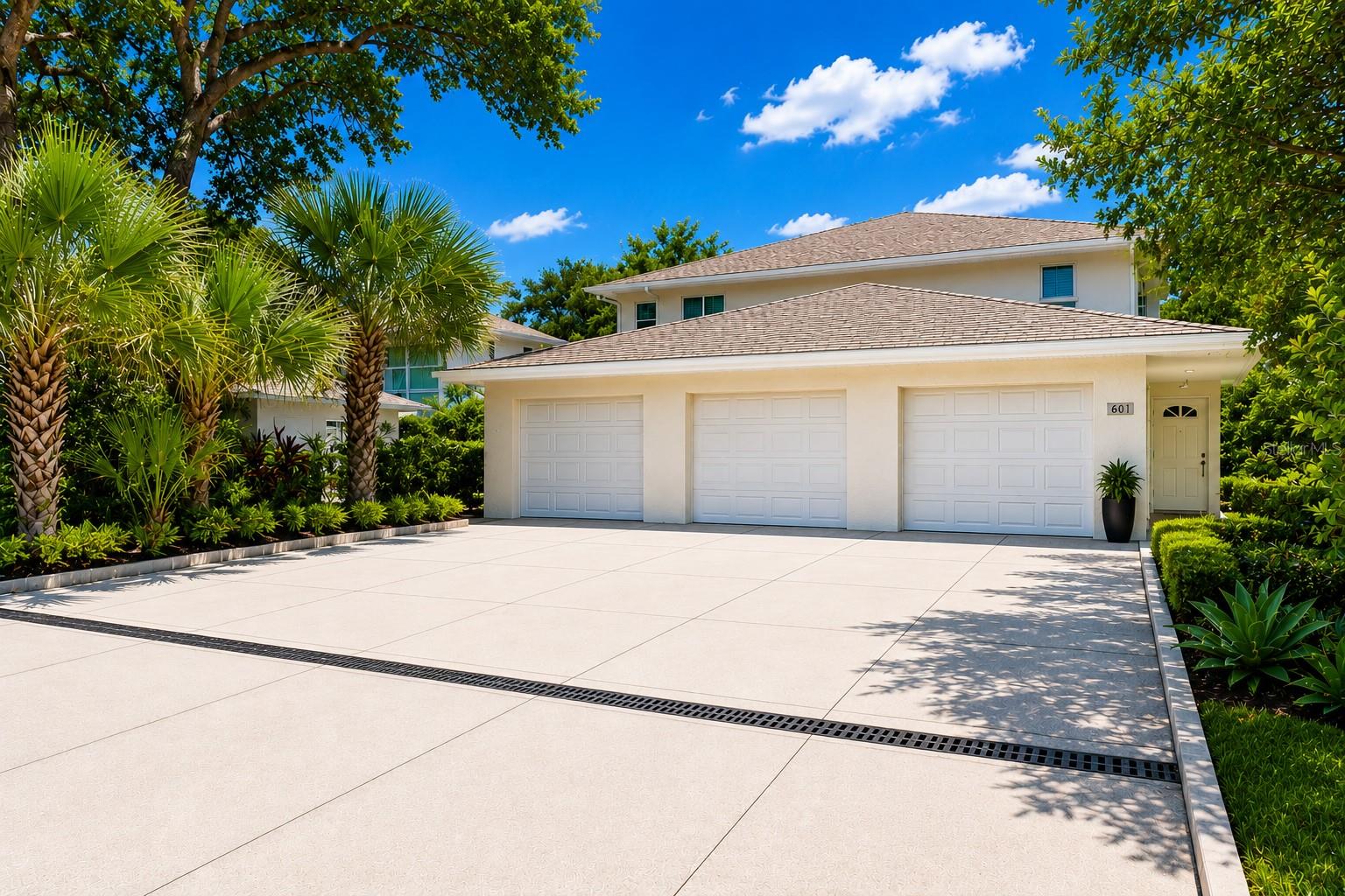 601 E 2ND AVE, NEW SMYRNA BEACH, FL — photo 2