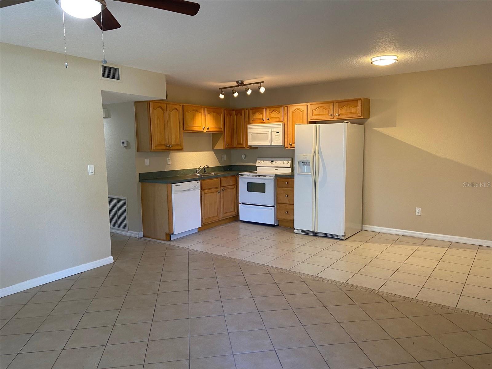 601 E 2ND AVE, NEW SMYRNA BEACH, FL — photo 31