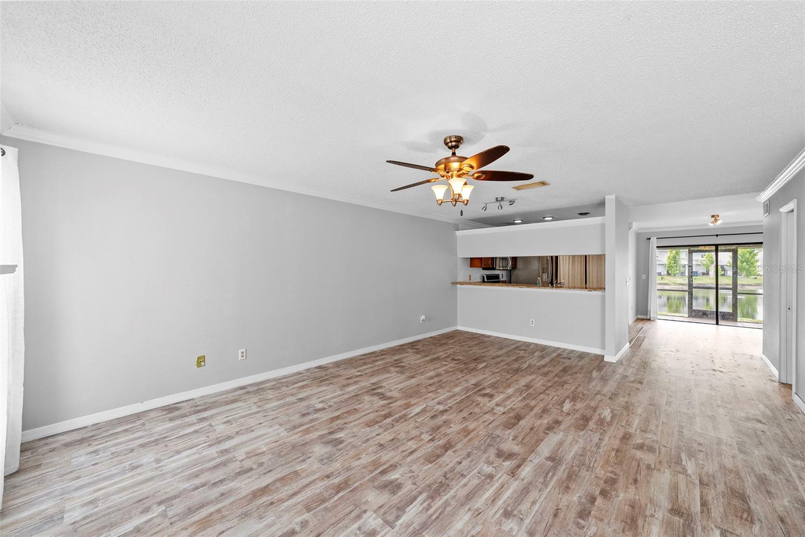 5314 ABINGER CT, TAMPA, FL — photo 9