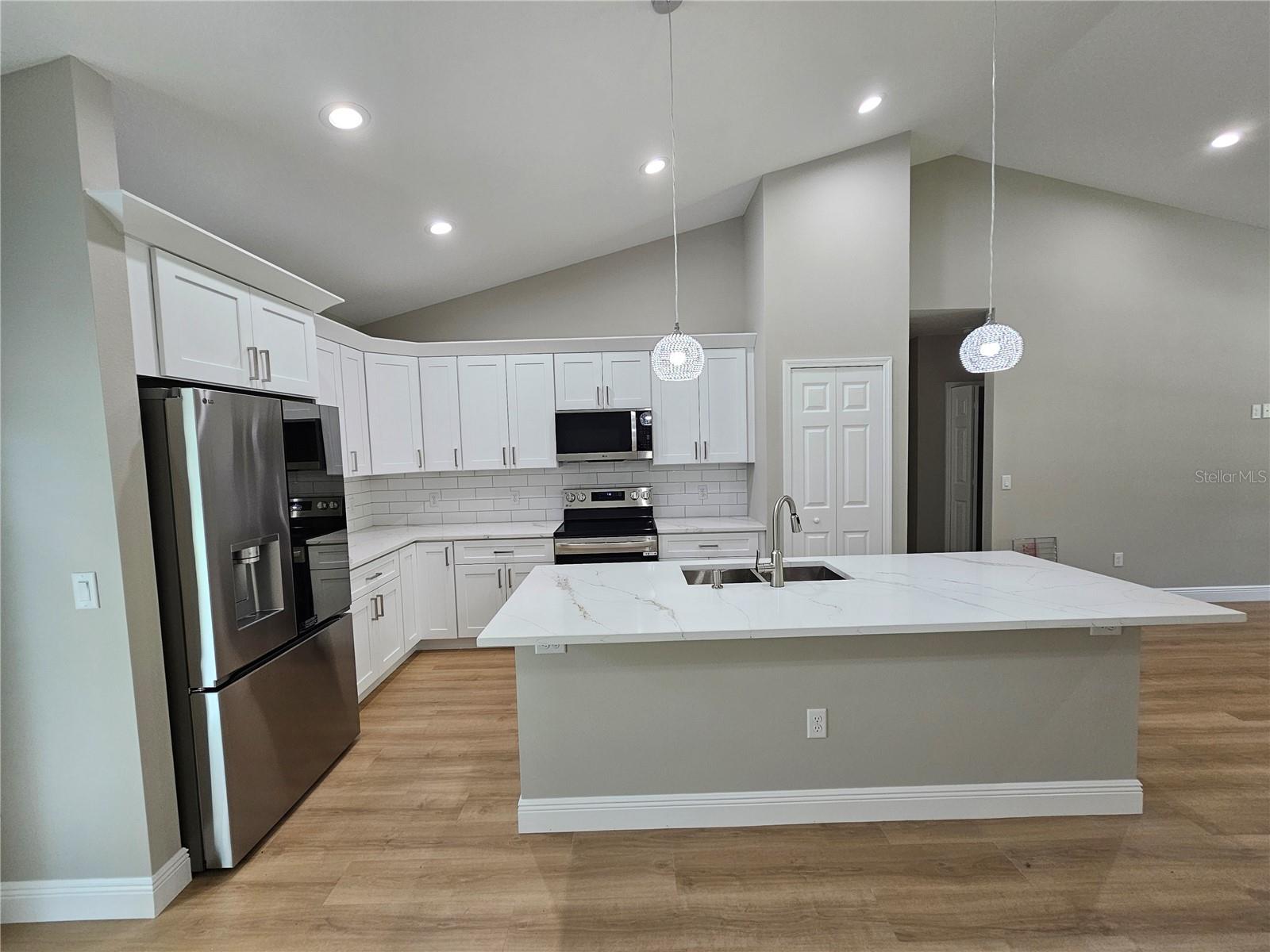 6920 SE 123RD PL, BELLEVIEW, FL — photo 5