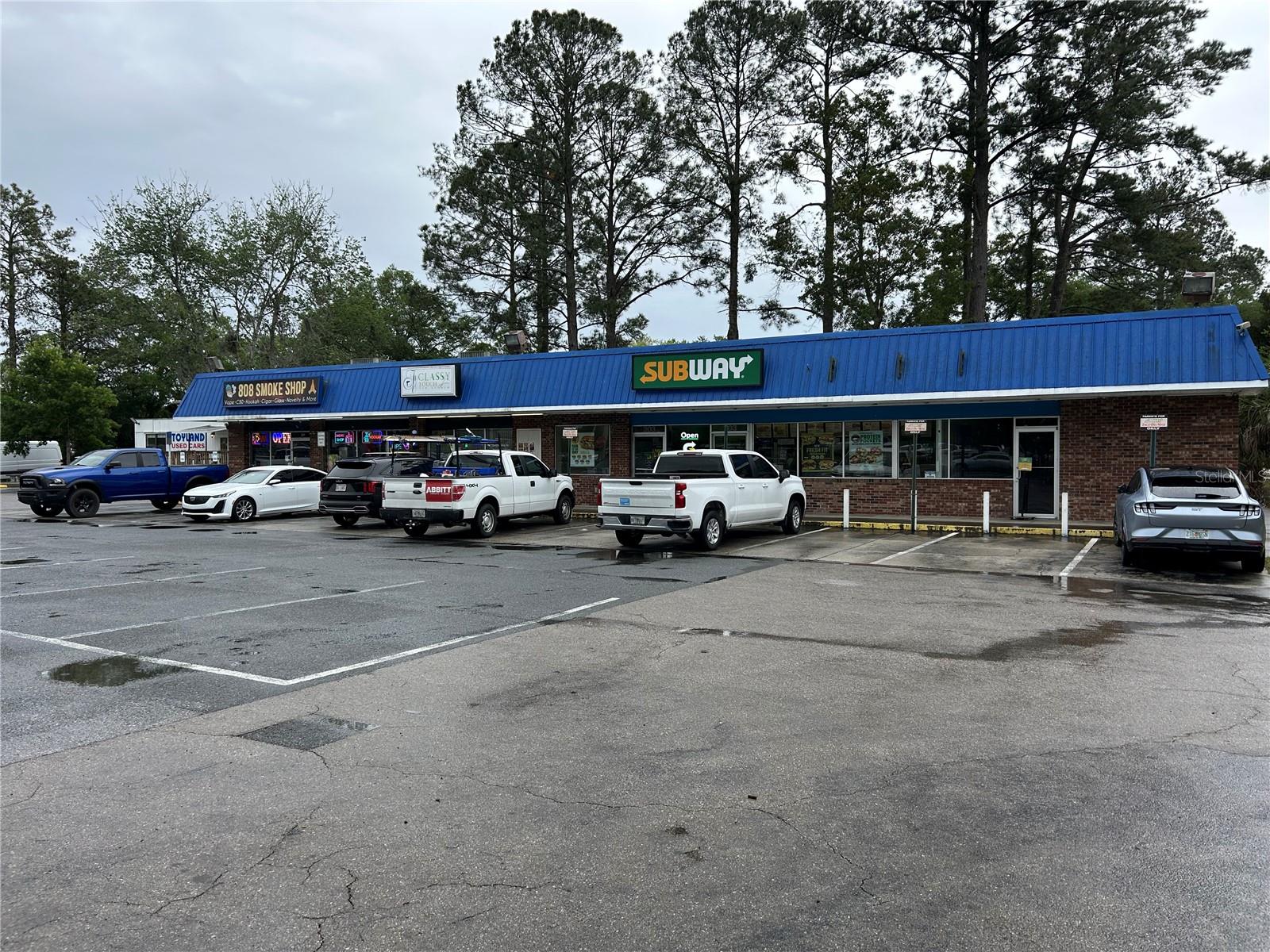 203-221 NE 39TH AVE, GAINESVILLE, FL — photo 2