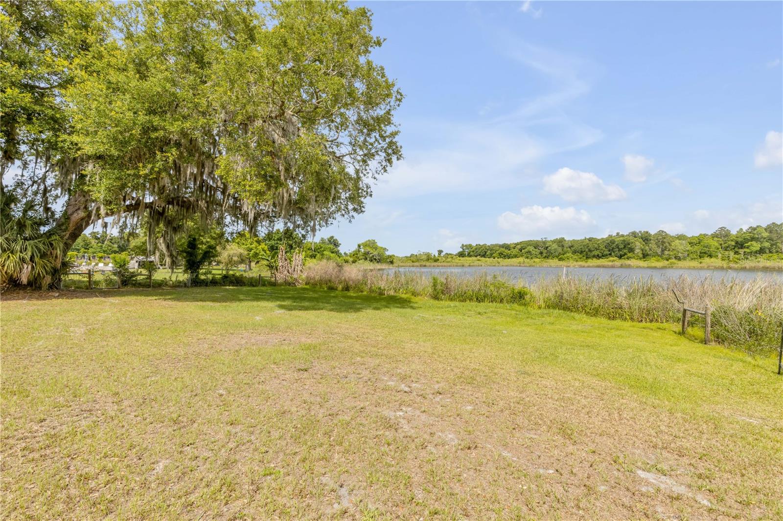 640 UNION AVE, CRESCENT CITY, FL — photo 37