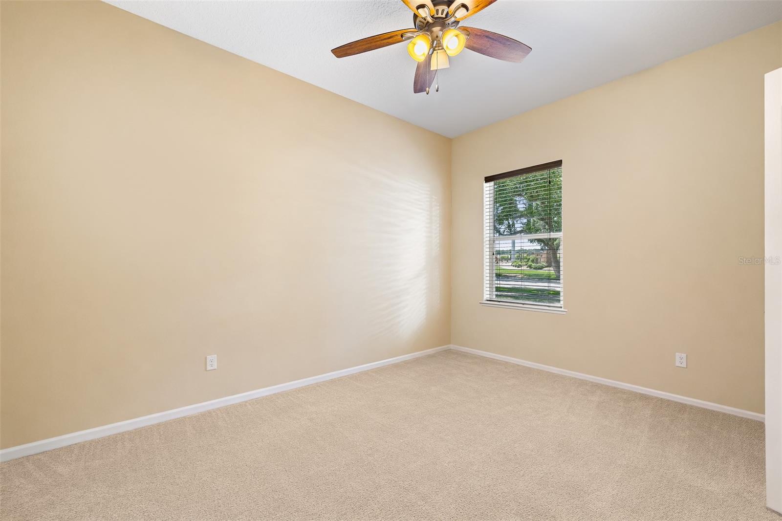 3216 LYNROCK AVE, DUNDEE, FL — photo 9