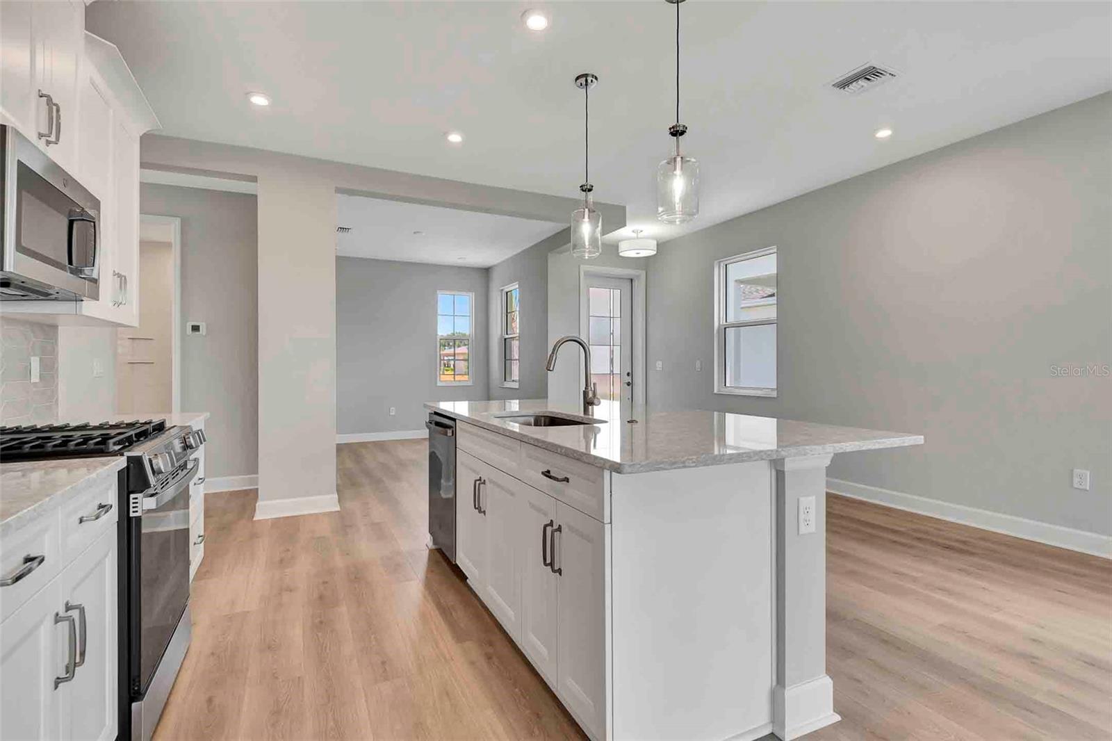 1459 SANTORINI WAY, TAVARES, FL — photo 48