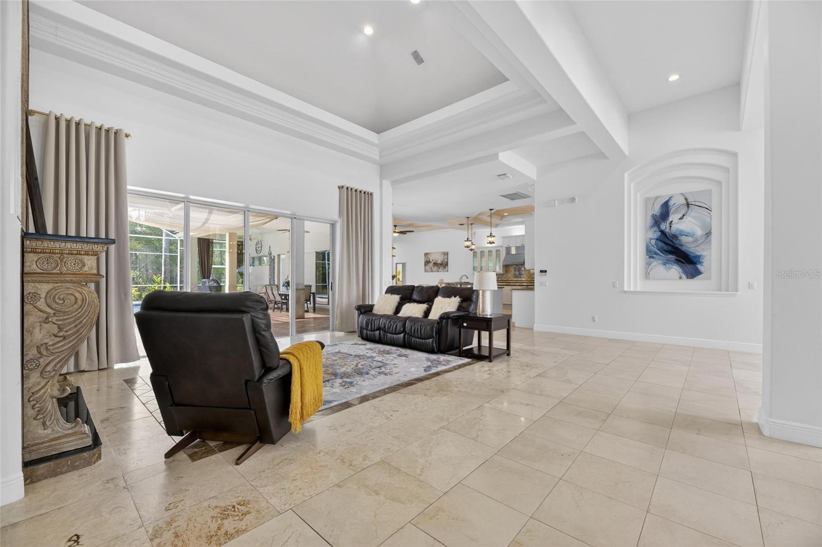 6353 W MACLAURIN DR, TAMPA, FL — photo 11