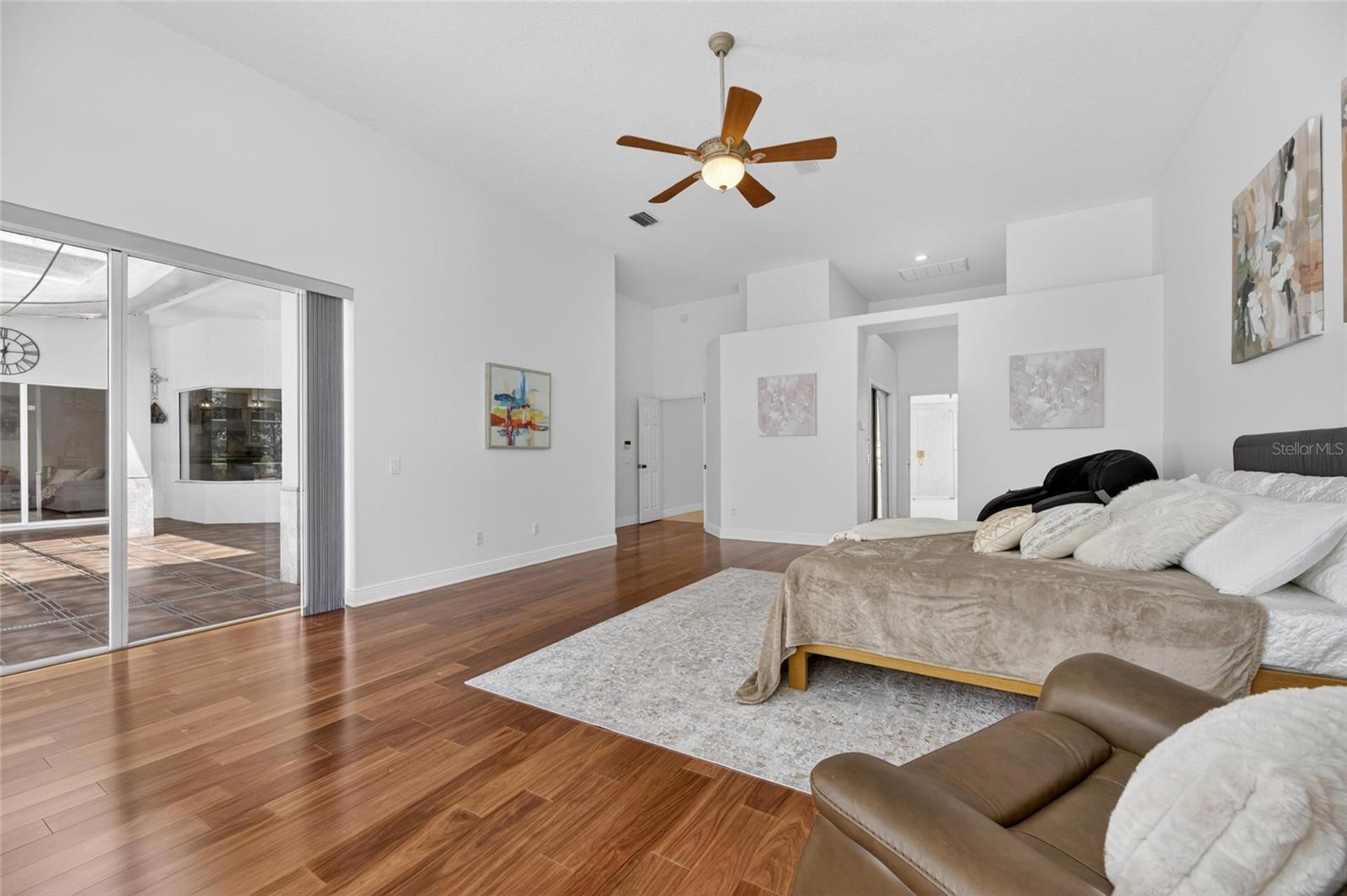6353 W MACLAURIN DR, TAMPA, FL — photo 42