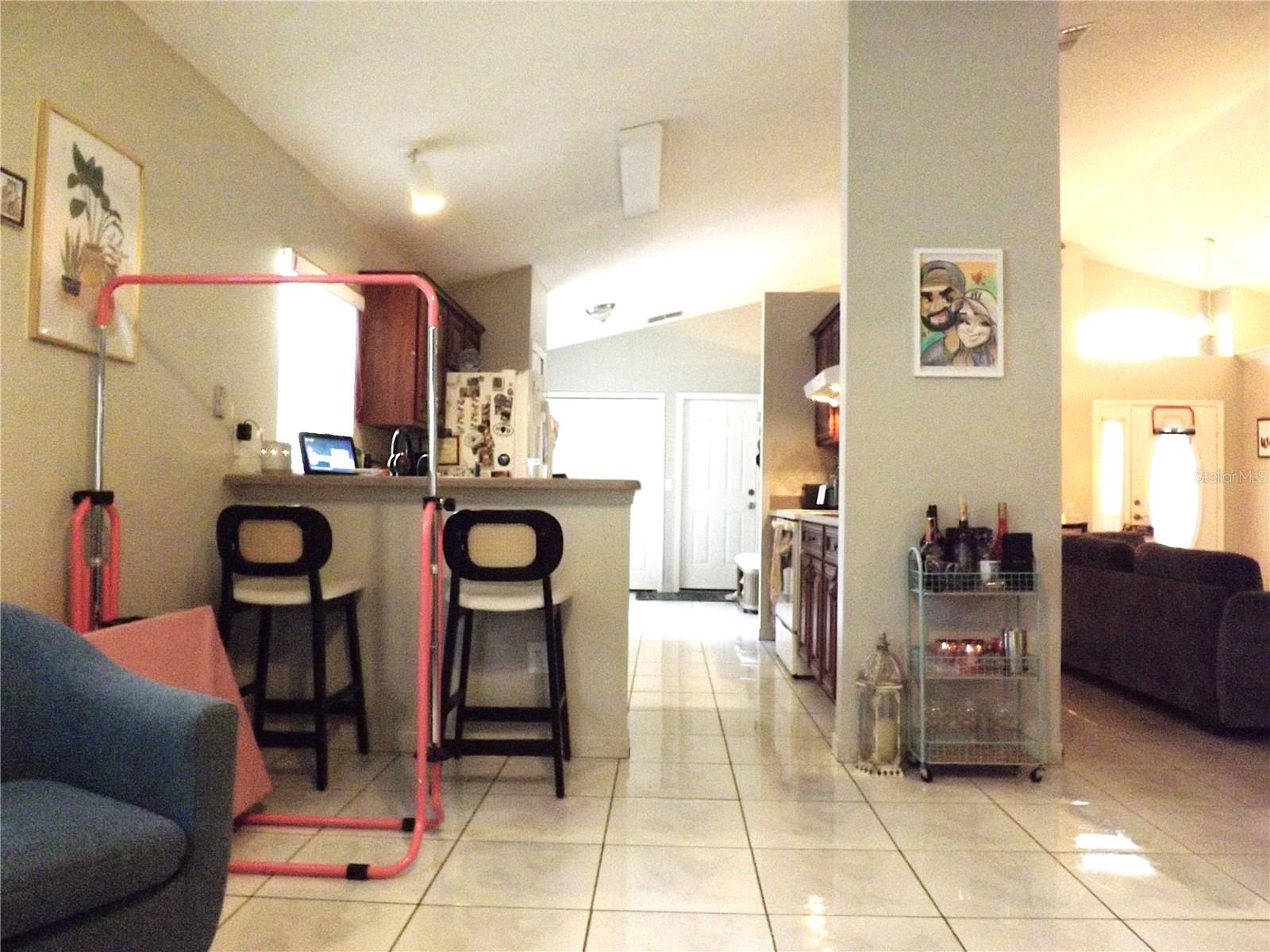 216 SANDHILL CRANE RUN, ORLANDO, FL — photo 2