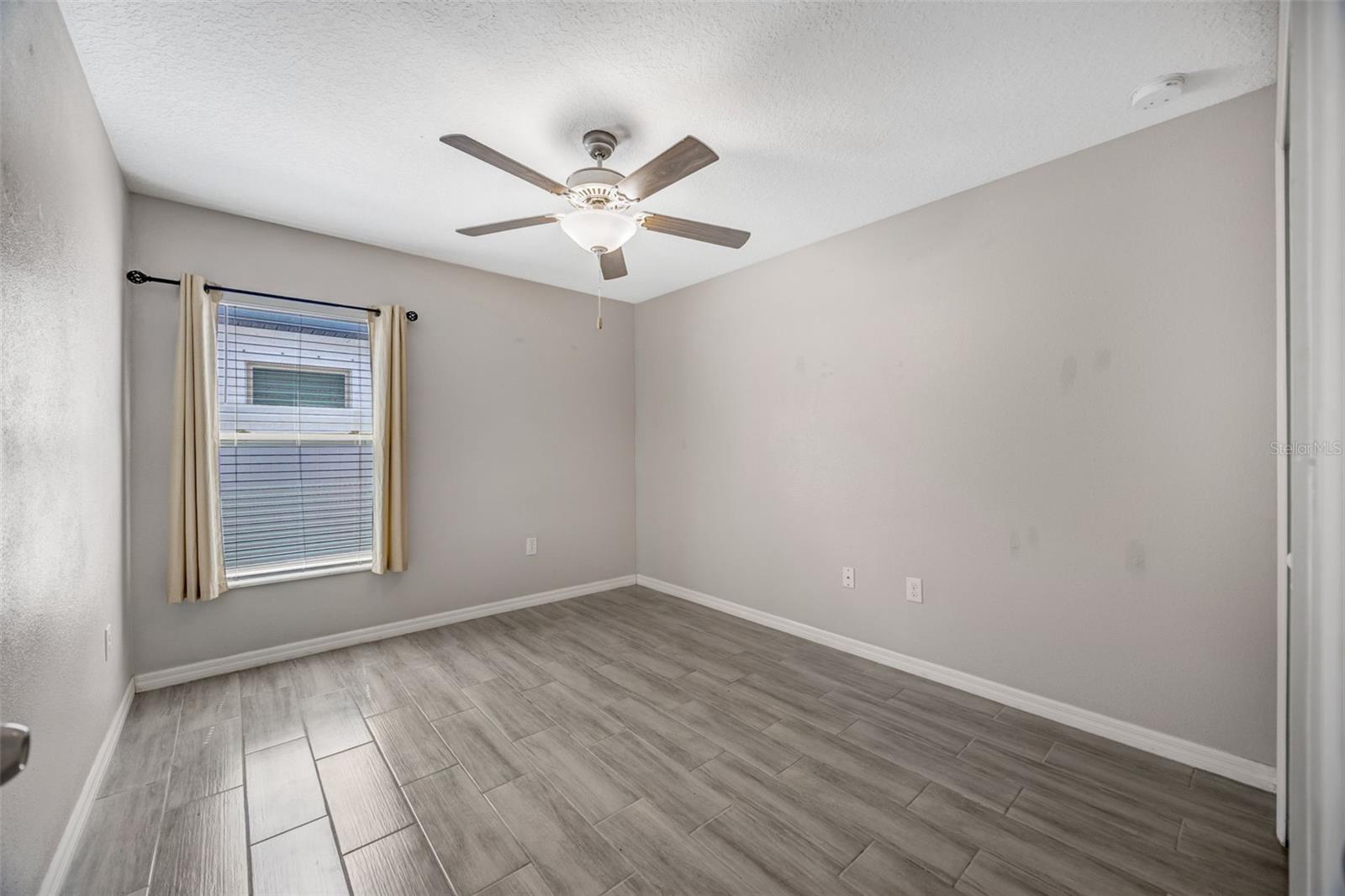 138 RAIN BERRY AVE, RUSKIN, FL — photo 18