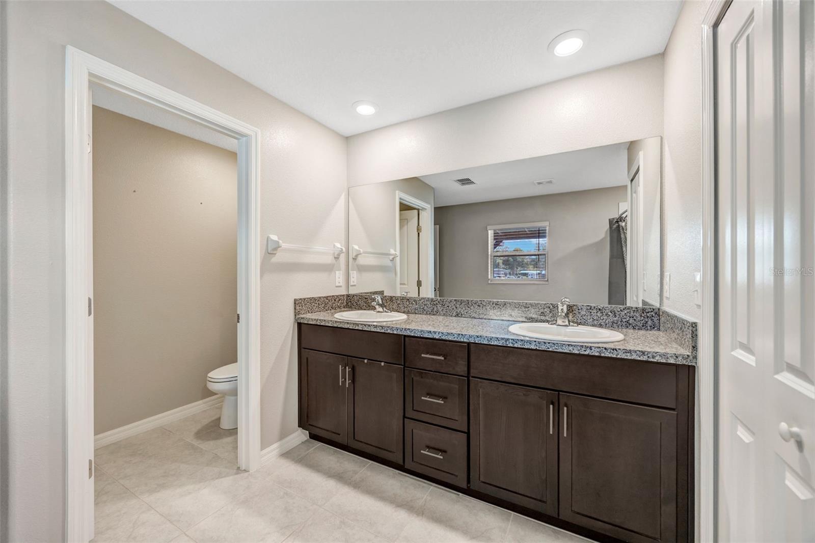 138 RAIN BERRY AVE, RUSKIN, FL — photo 30