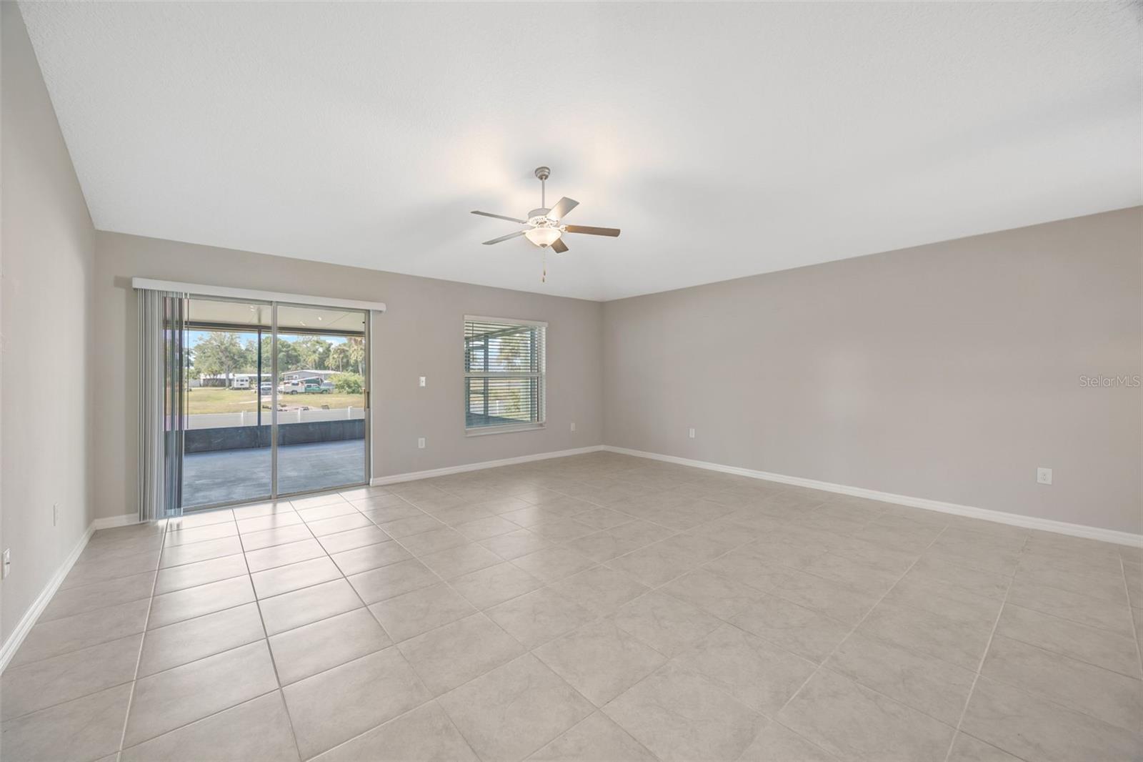 138 RAIN BERRY AVE, RUSKIN, FL — photo 32