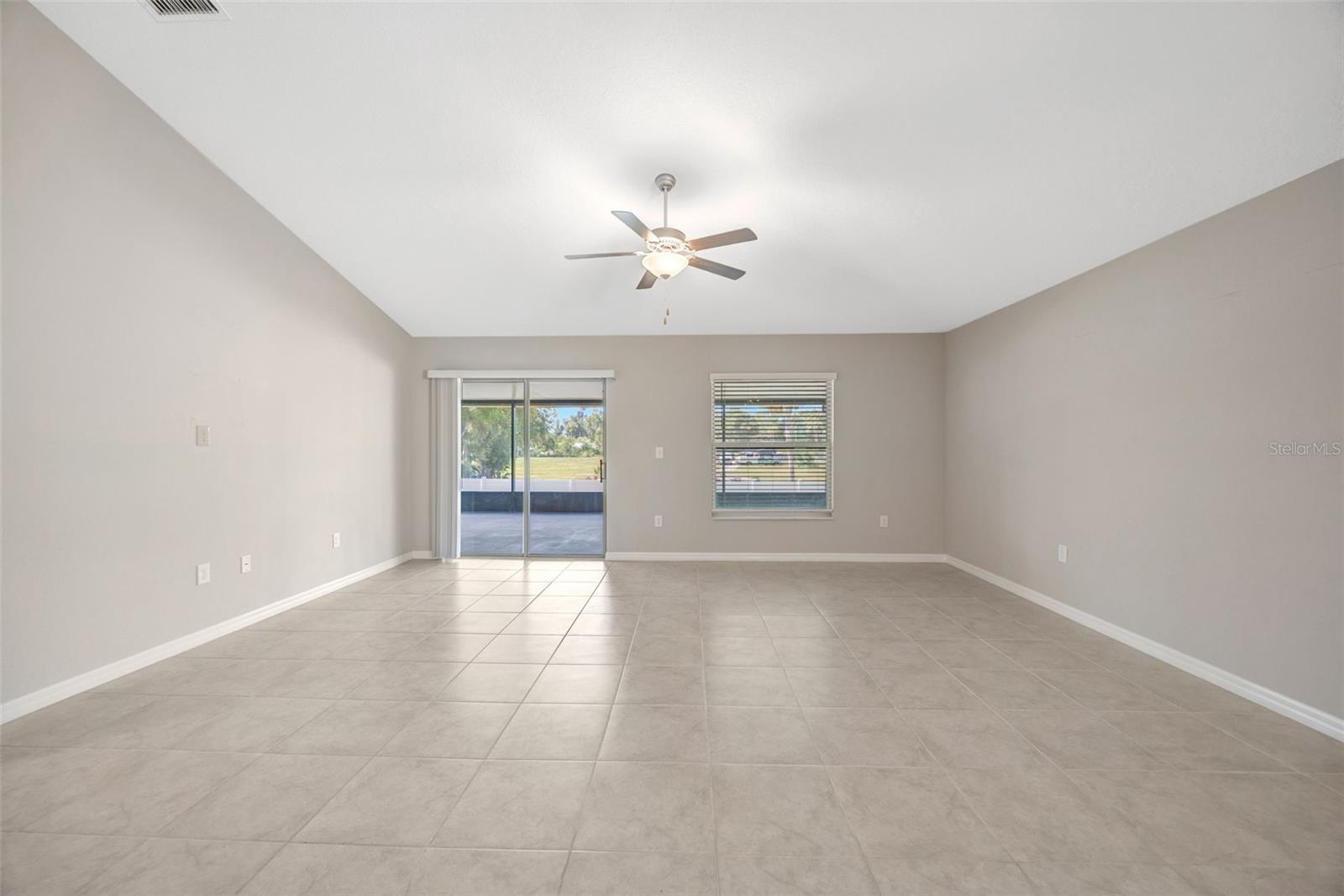 138 RAIN BERRY AVE, RUSKIN, FL — photo 33