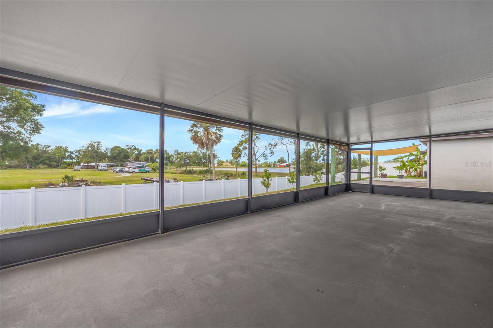 138 RAIN BERRY AVE, RUSKIN, FL — photo 48