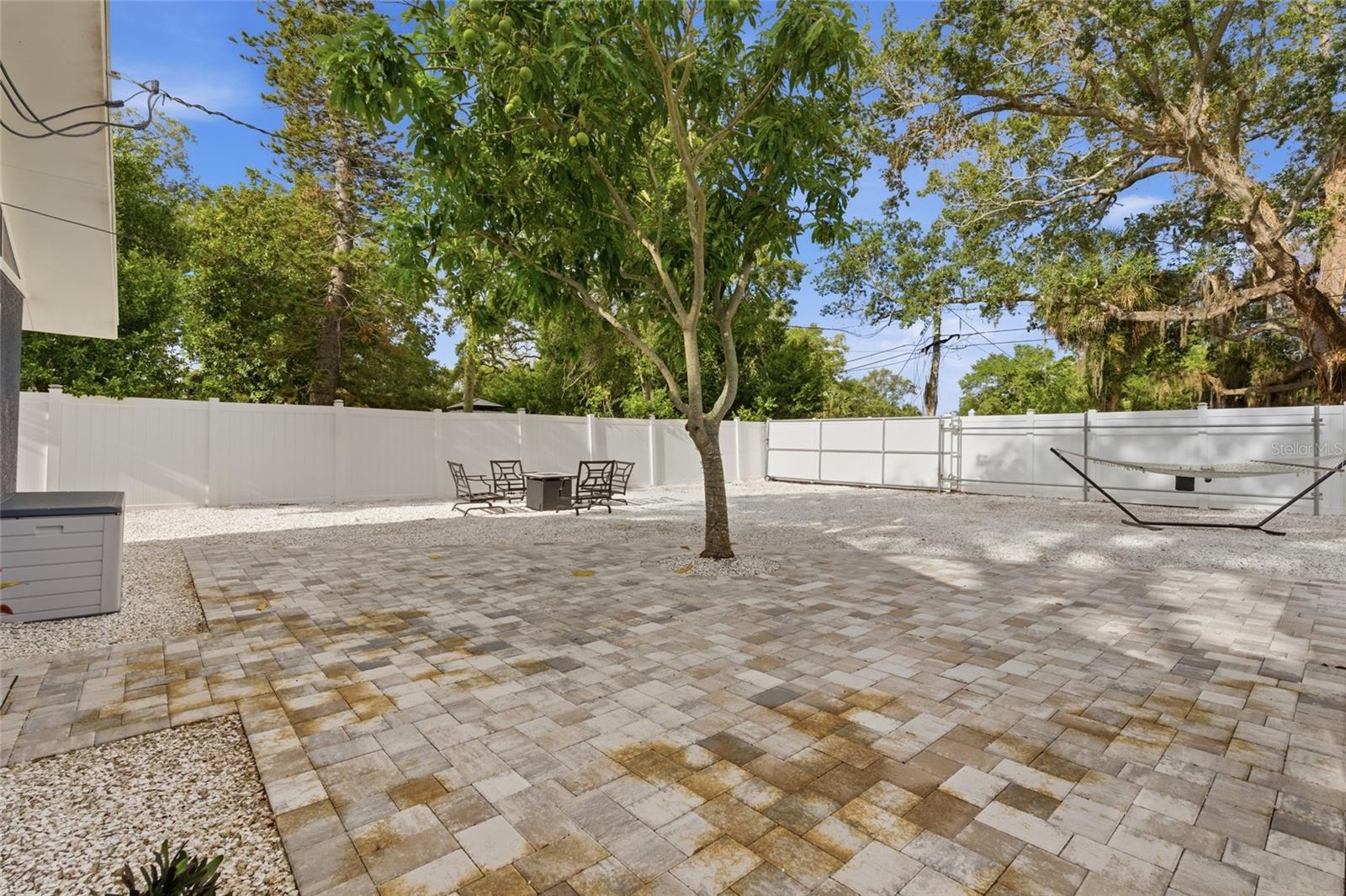 2111 42ND ST S, ST PETERSBURG, FL — photo 15