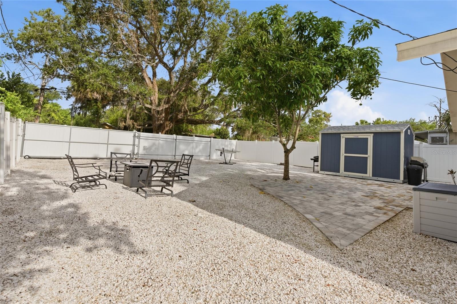2111 42ND ST S, ST PETERSBURG, FL — photo 16