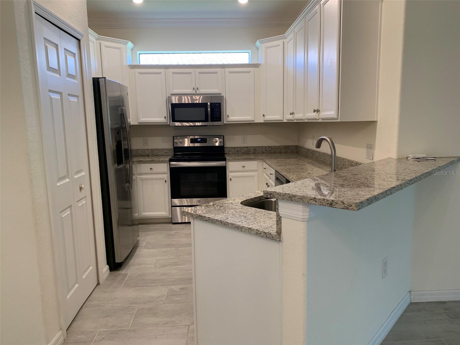 12259 AMICA LOOP, VENICE, FL — photo 5
