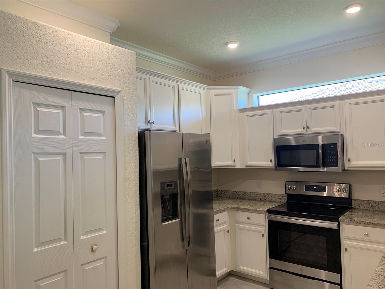 12259 AMICA LOOP, VENICE, FL — photo 6
