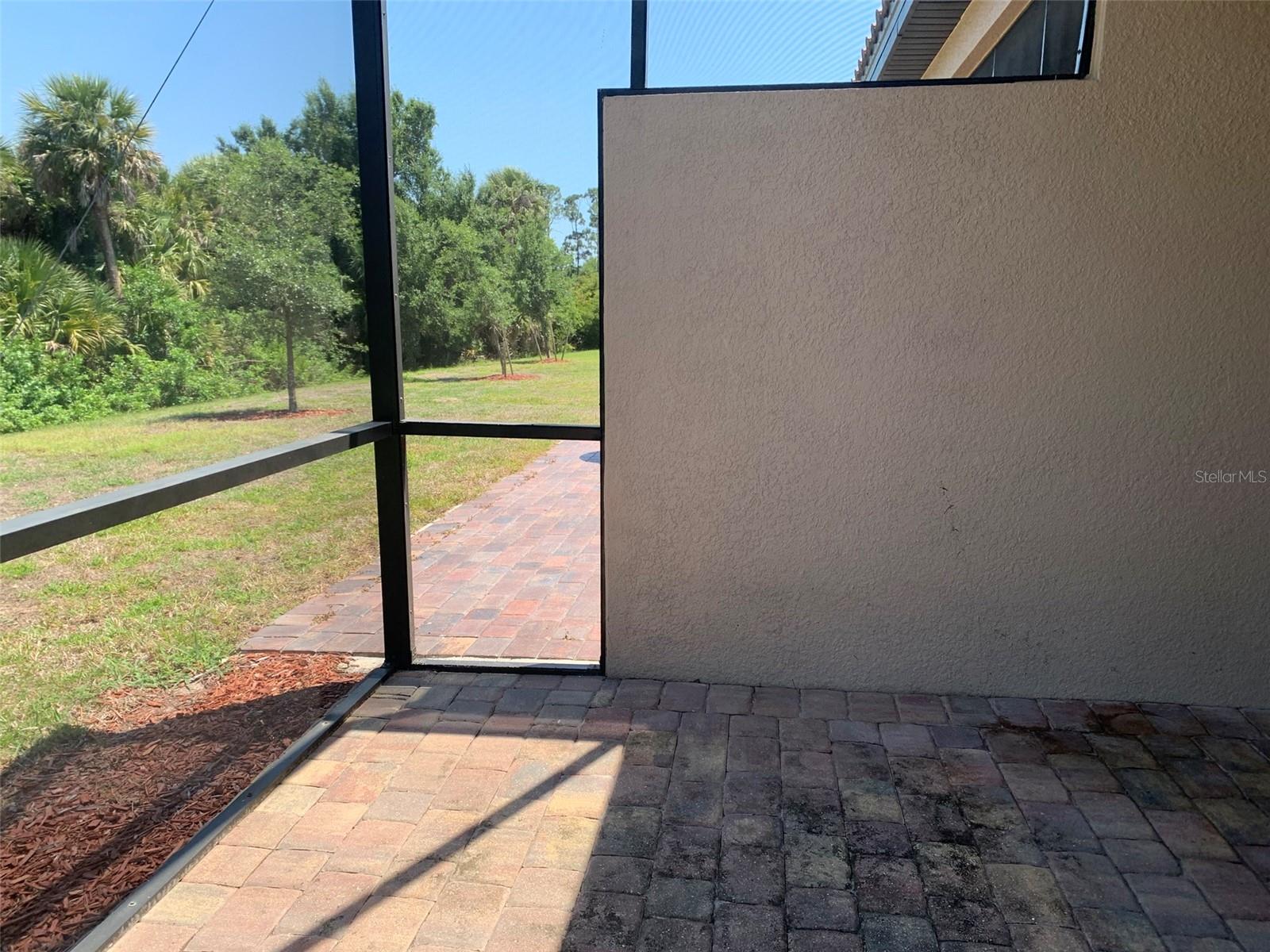 12259 AMICA LOOP, VENICE, FL — photo 21