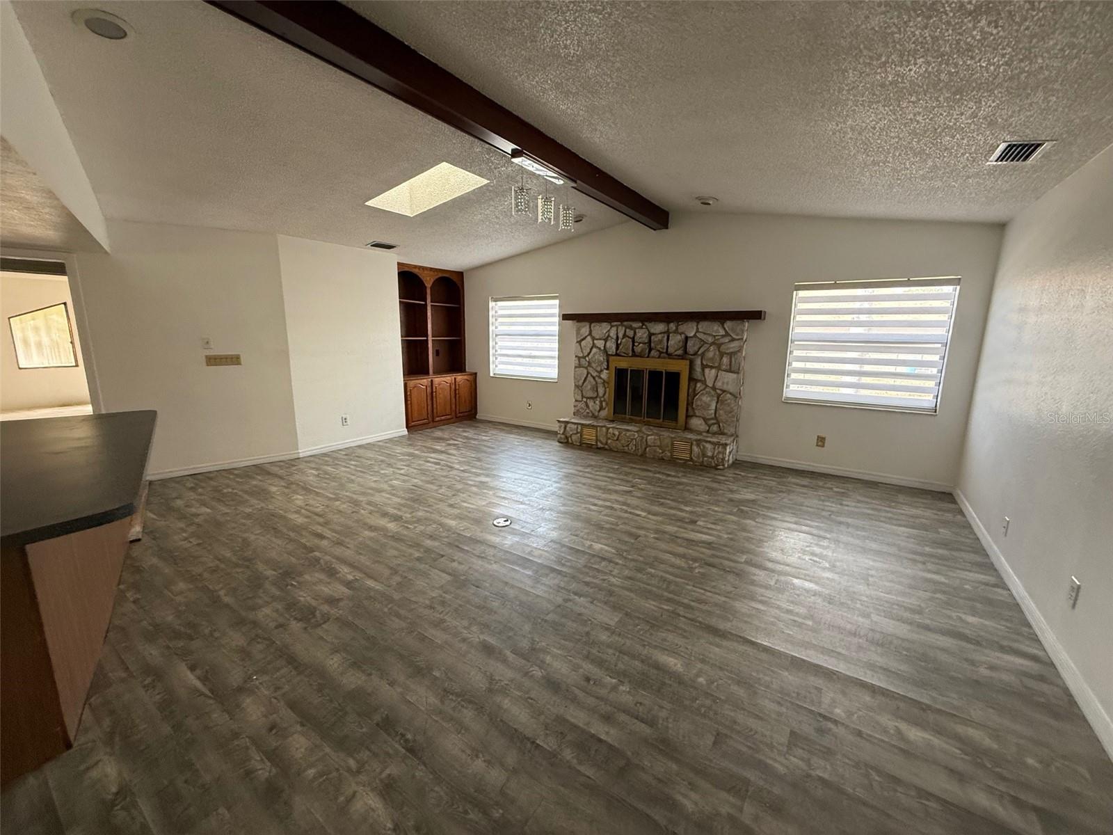 5312 SUWANNEE RD, WEEKI WACHEE, FL — photo 4
