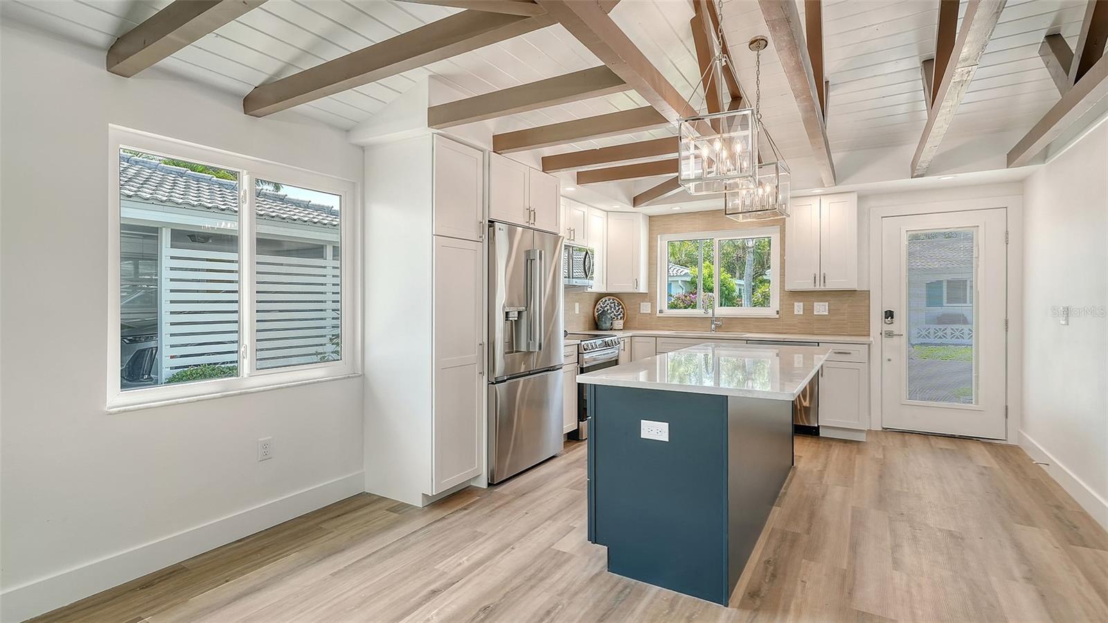 711 SPANISH DR S, LONGBOAT KEY, FL — photo 7