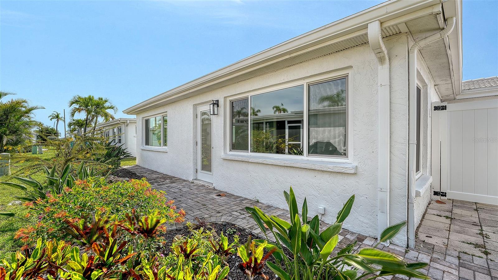 711 SPANISH DR S, LONGBOAT KEY, FL — photo 31