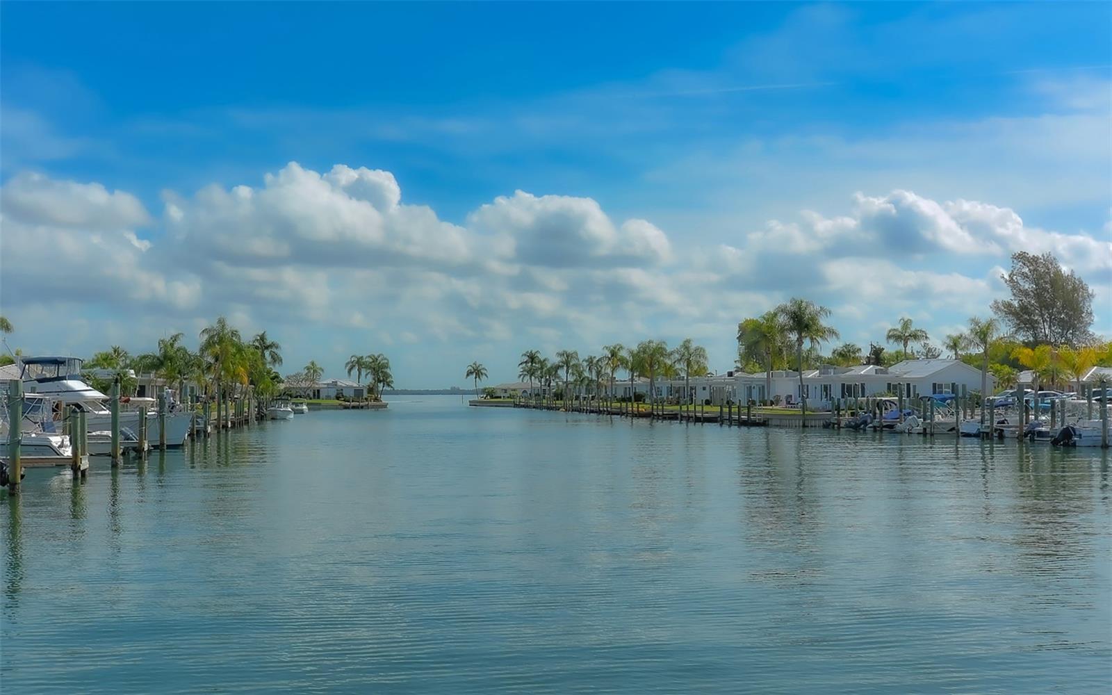 711 SPANISH DR S, LONGBOAT KEY, FL — photo 40