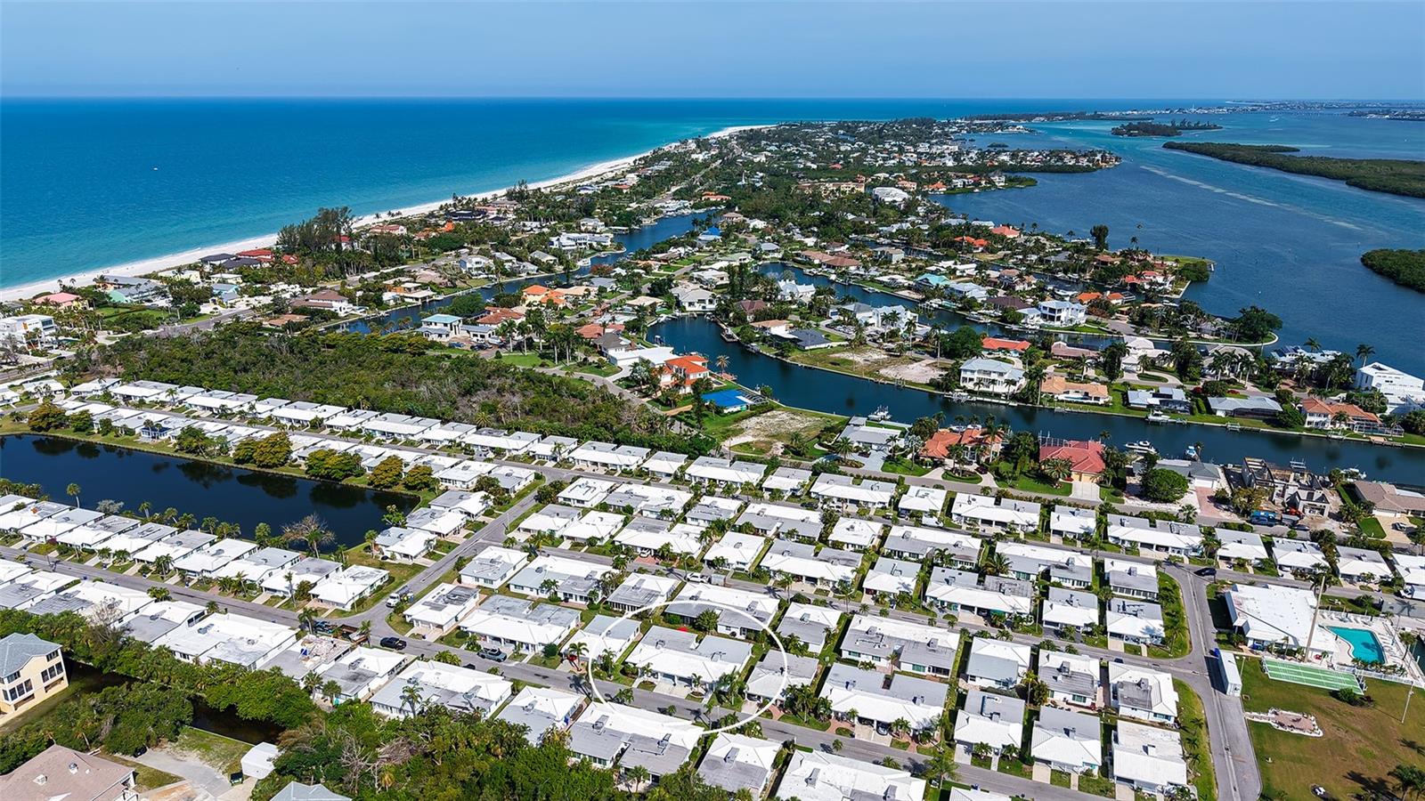 711 SPANISH DR S, LONGBOAT KEY, FL — photo 60