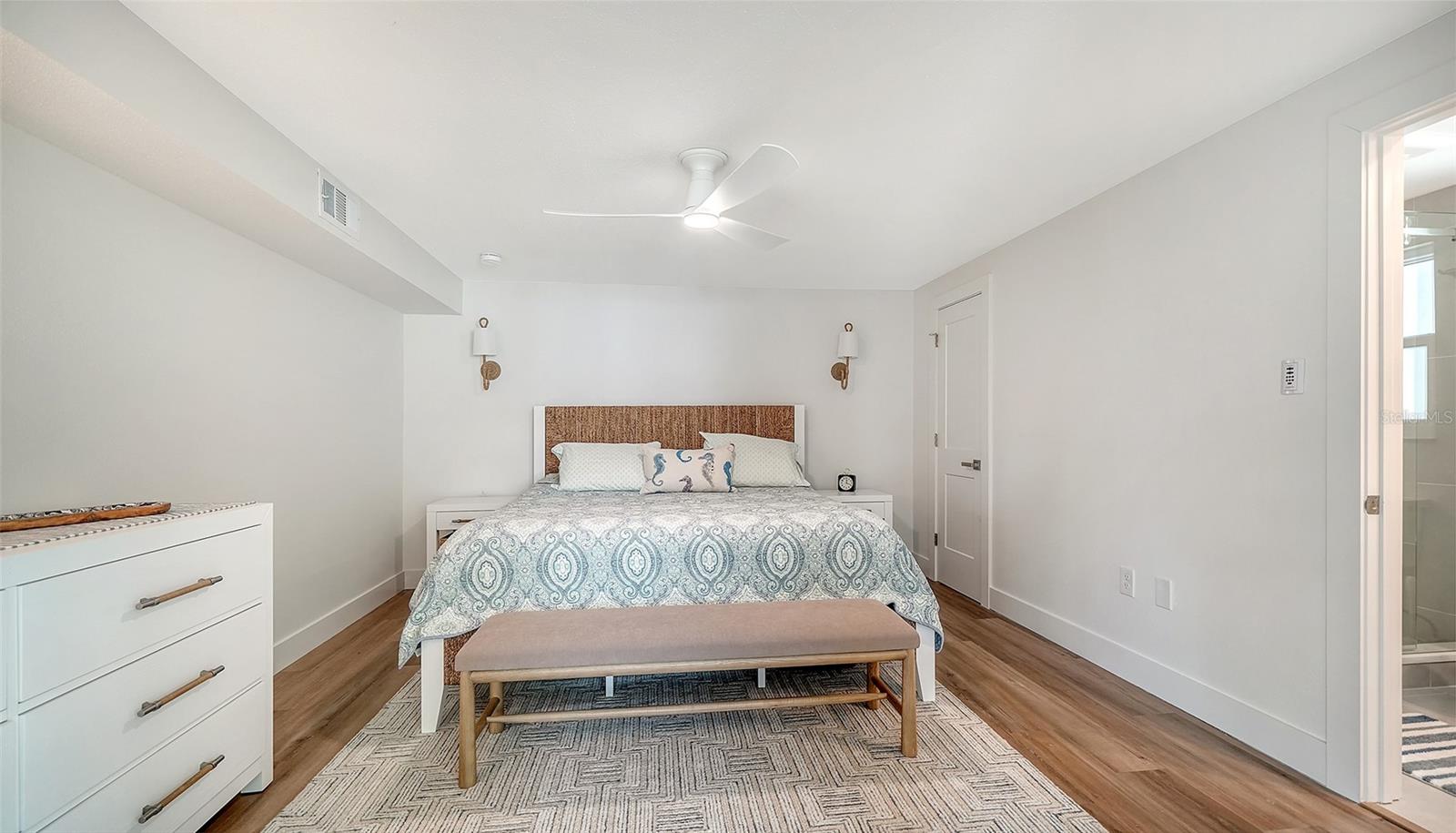 711 SPANISH DR S, LONGBOAT KEY, FL — photo 21