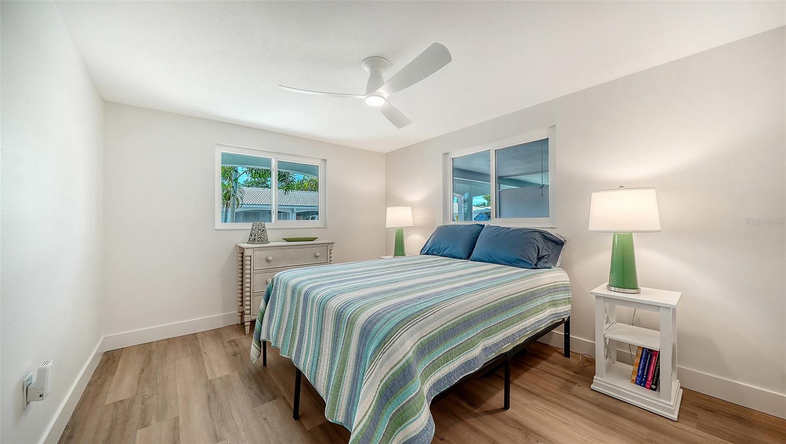 711 SPANISH DR S, LONGBOAT KEY, FL — photo 26