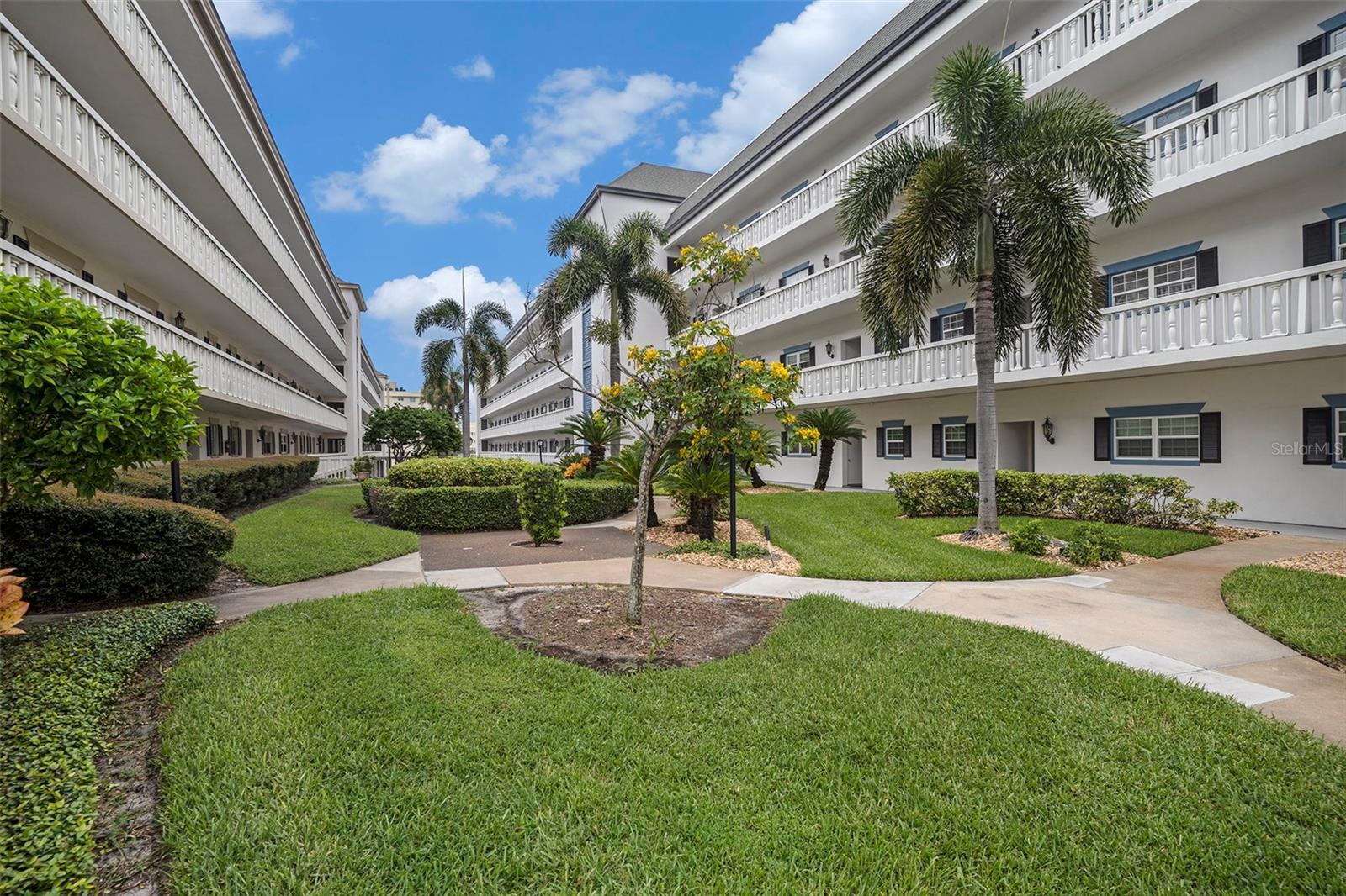 139 BLUFF VIEW DR #104, BELLEAIR BLUFFS, FL — photo 23