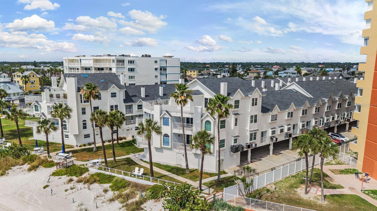 17960 GULF BLVD #121, REDINGTON SHORES, FL