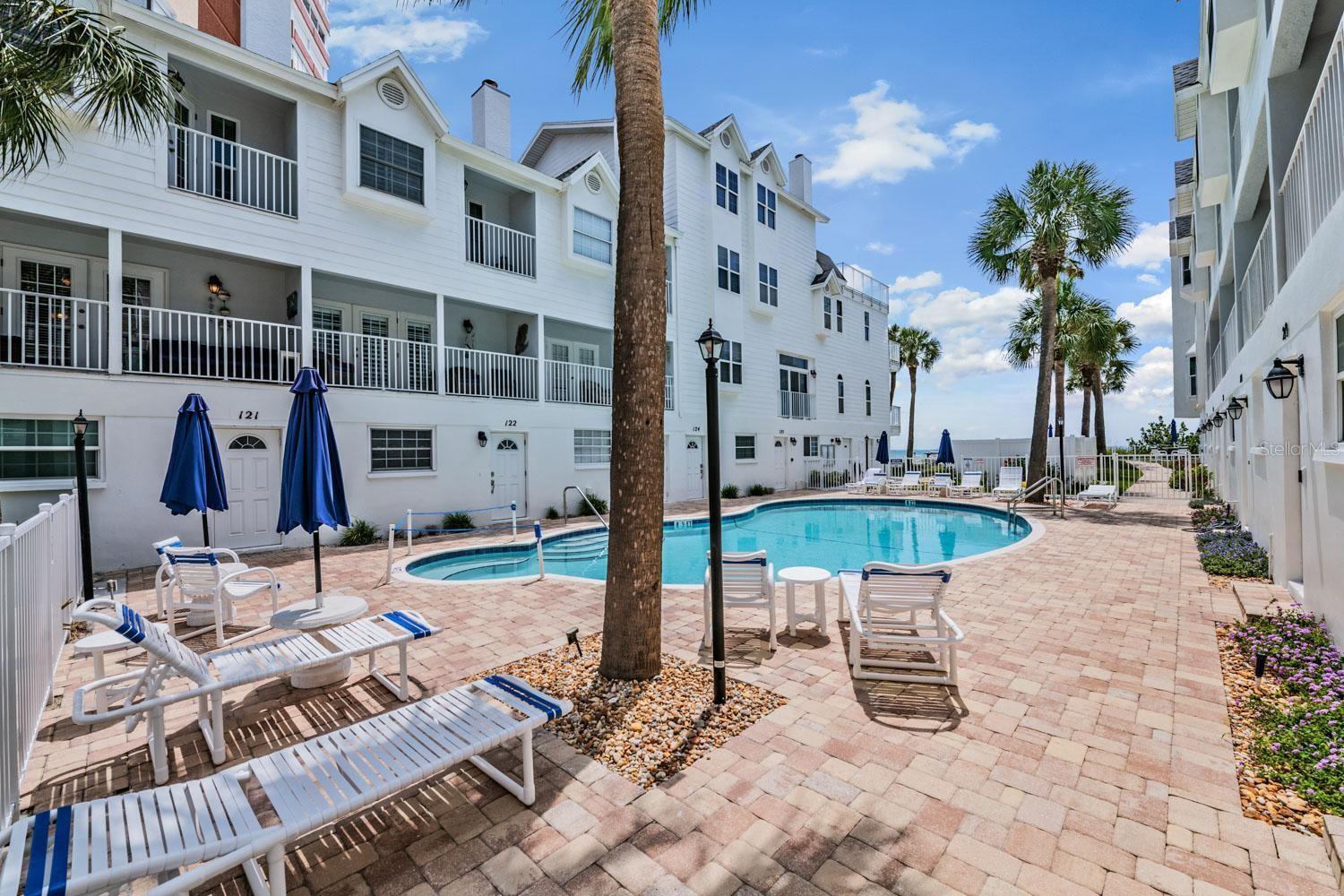 17960 GULF BLVD #121, REDINGTON SHORES, FL — photo 3