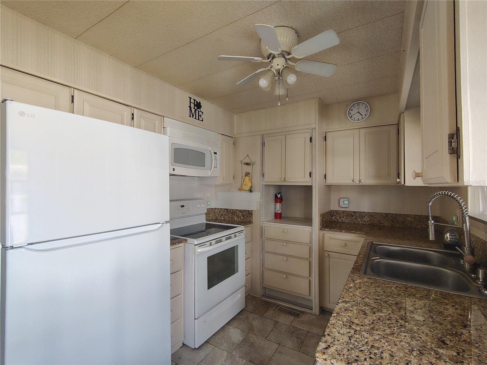 2602 HOUSTON PL, LEESBURG, FL — photo 12