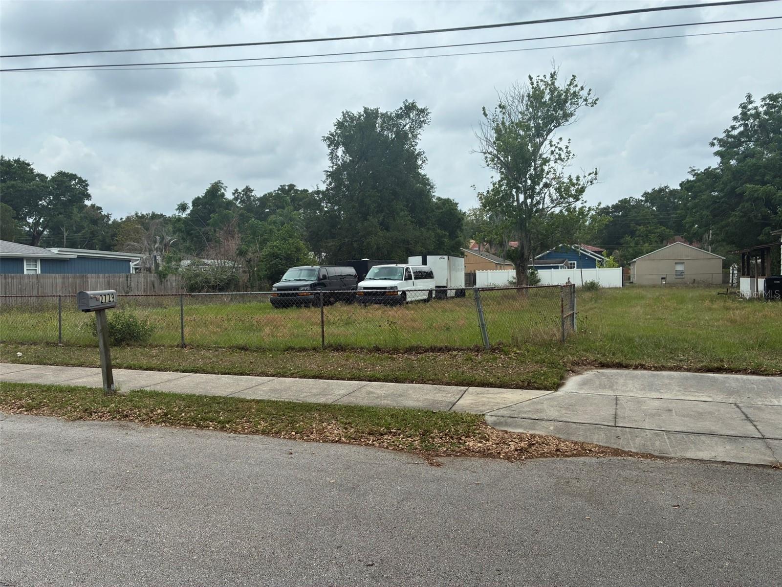 2726 S BROWN AVE, ORLANDO, FL — photo 2