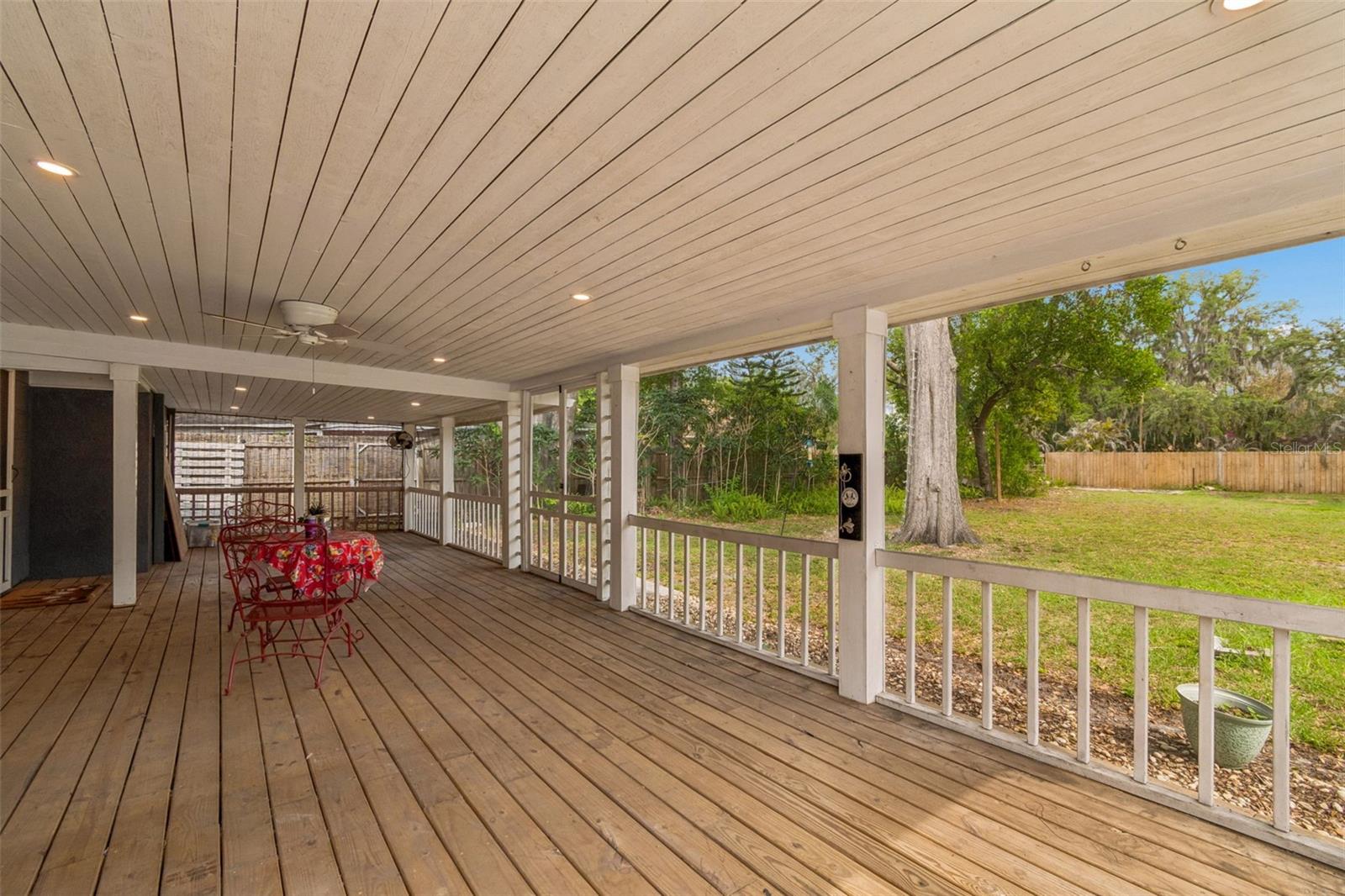 1304 E KNOLLWOOD ST, TAMPA, FL — photo 21
