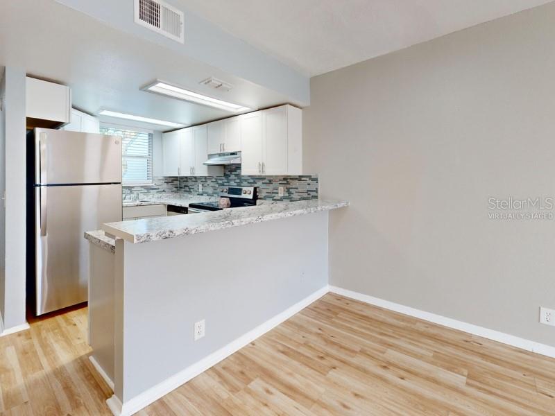4701 31ST ST S #B2, ST PETERSBURG, FL — photo 10