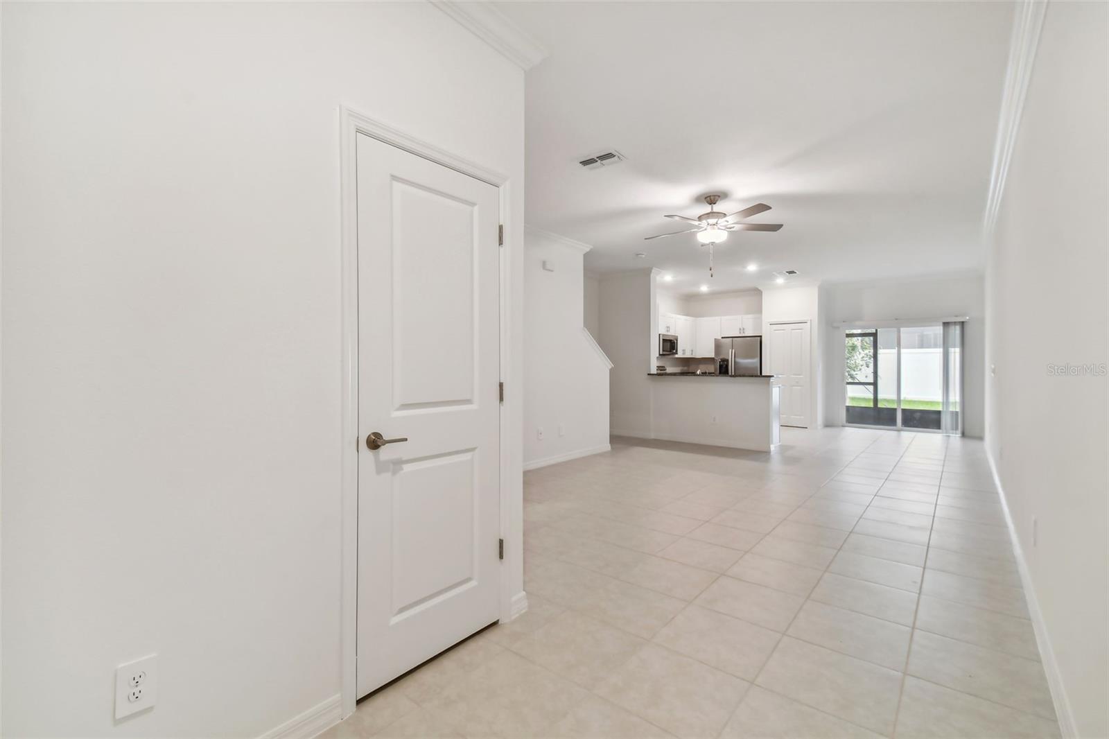 36406 WELL HILL WAY, ZEPHYRHILLS, FL — photo 4