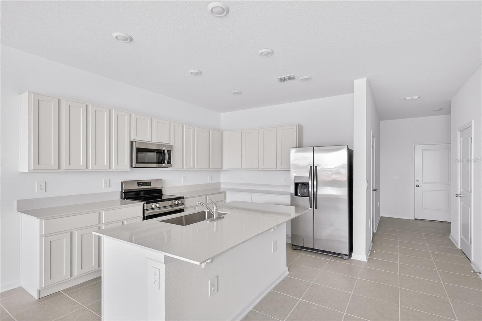 391 SOL VISTA DR, DUNDEE, FL — photo 5
