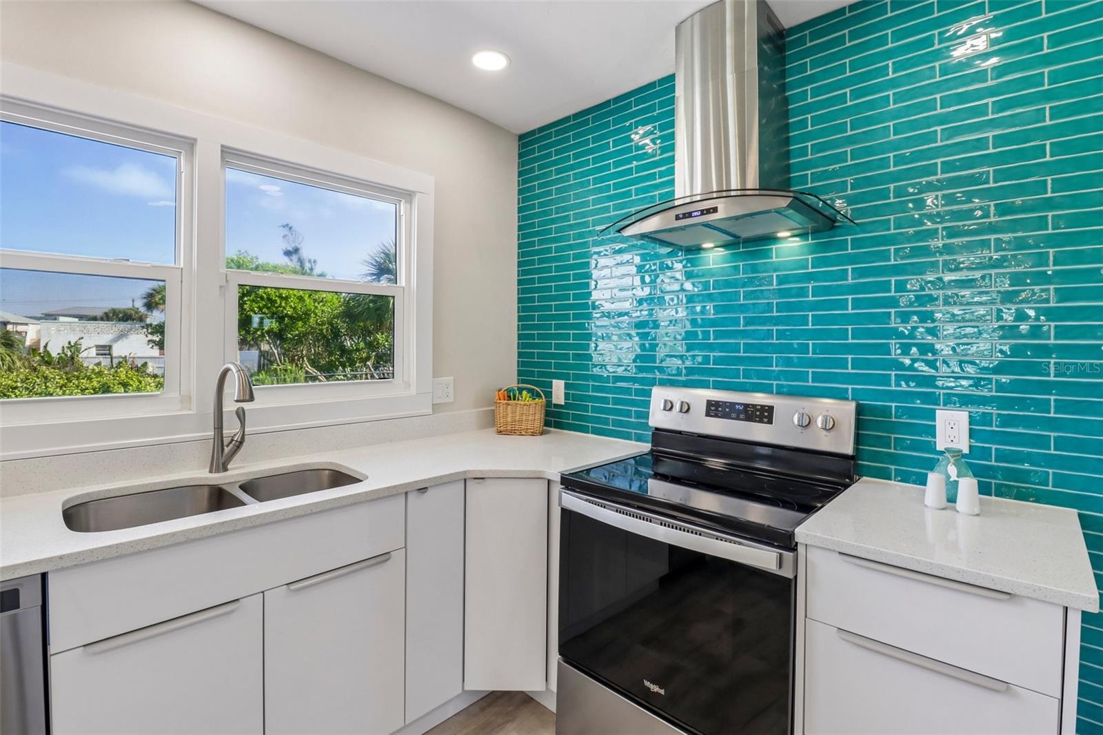 133 PARK AVE, DAYTONA BEACH, FL — photo 10