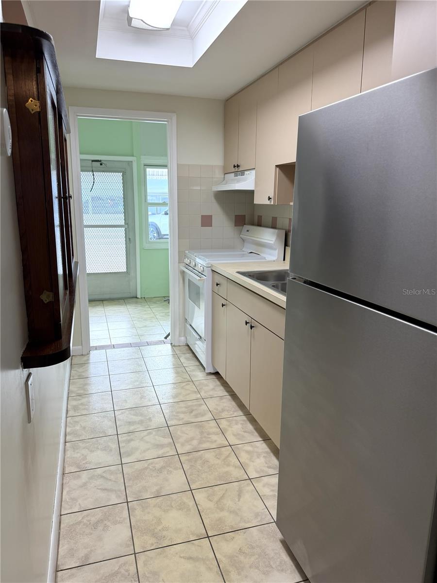5850 18TH ST N #7, ST PETERSBURG, FL — photo 16