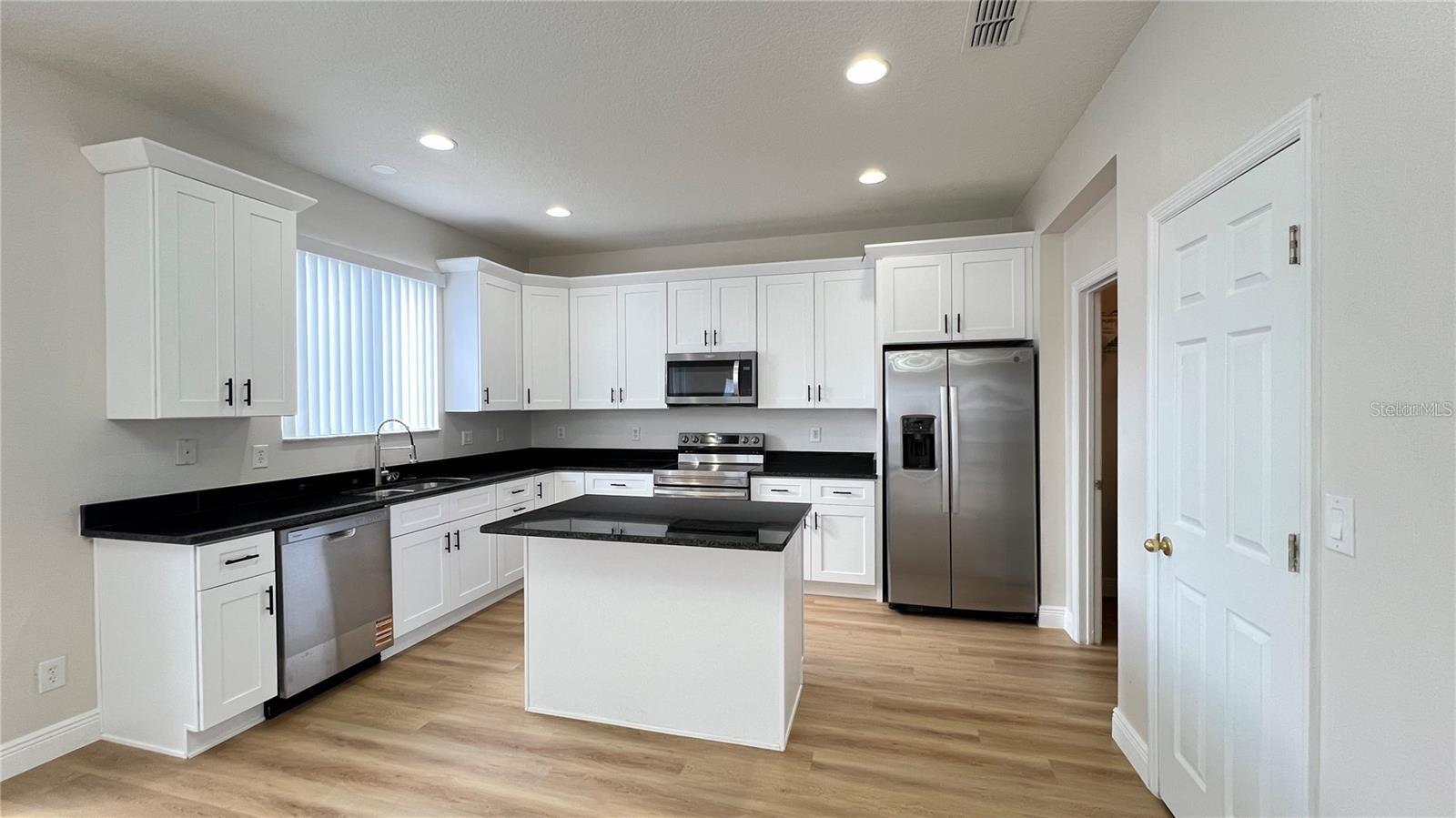 16834 SUNRISE VISTA DR, CLERMONT, FL — photo 26
