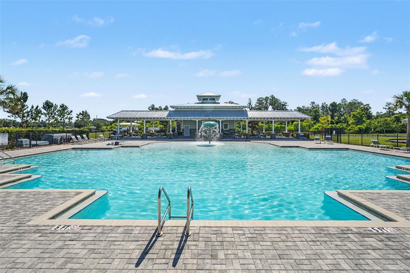 17745 TURNING LEAF CIR, LAND O LAKES, FL — photo 22