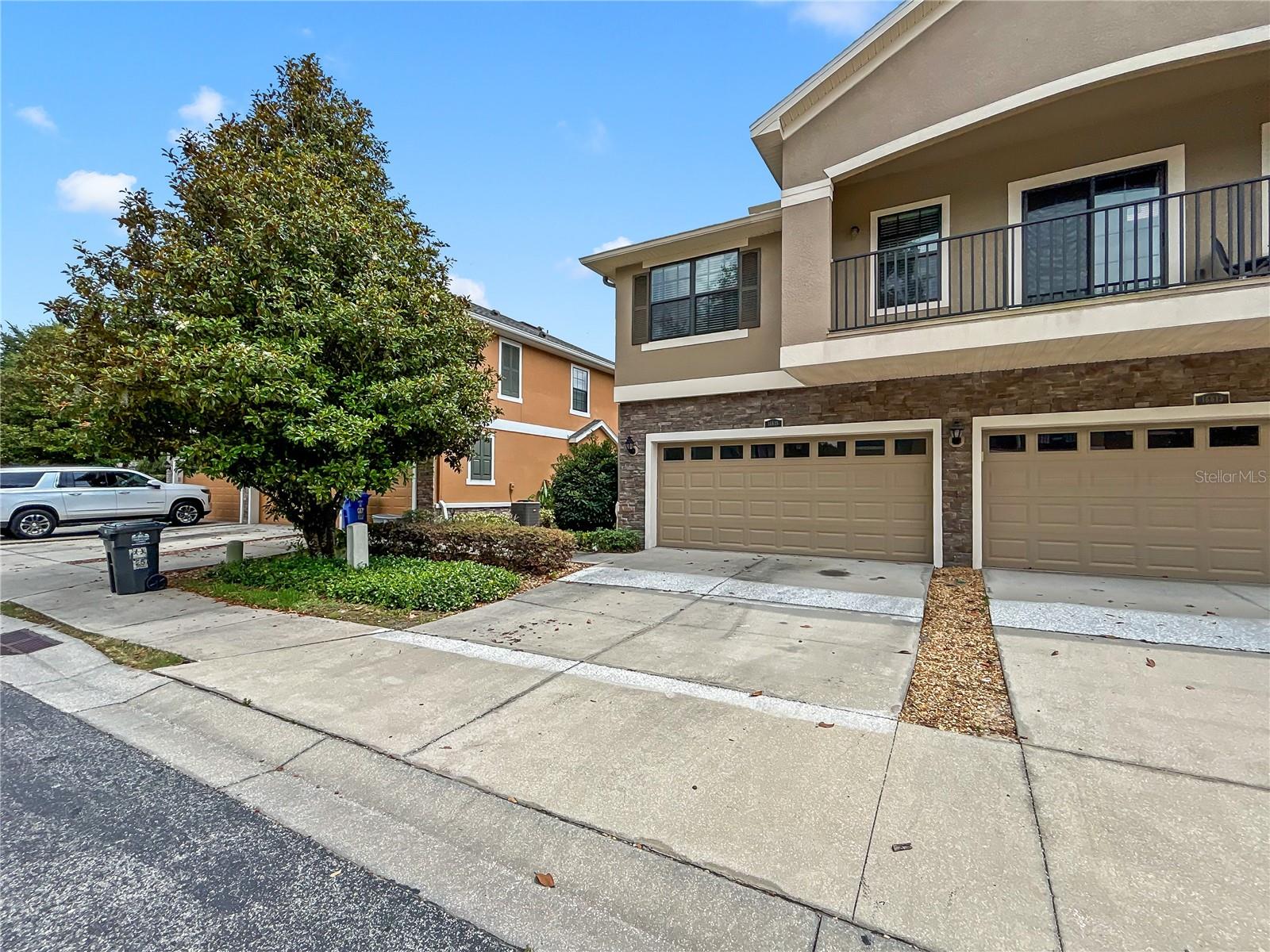 16615 KINGLETSIDE CT, LITHIA, FL — photo 2